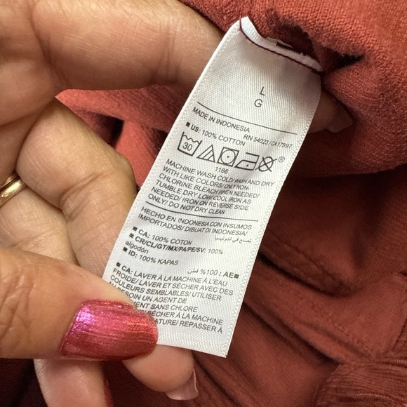 B2/4 Old Navy High rise ankle, Barrel style corduroys size large - Picture 8 of 8